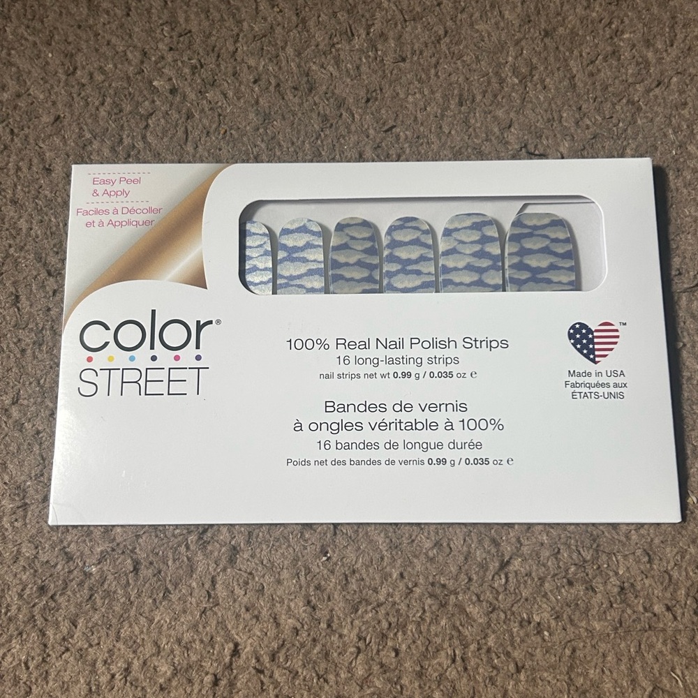 Color Street Nail Strips- Head in the Clouds